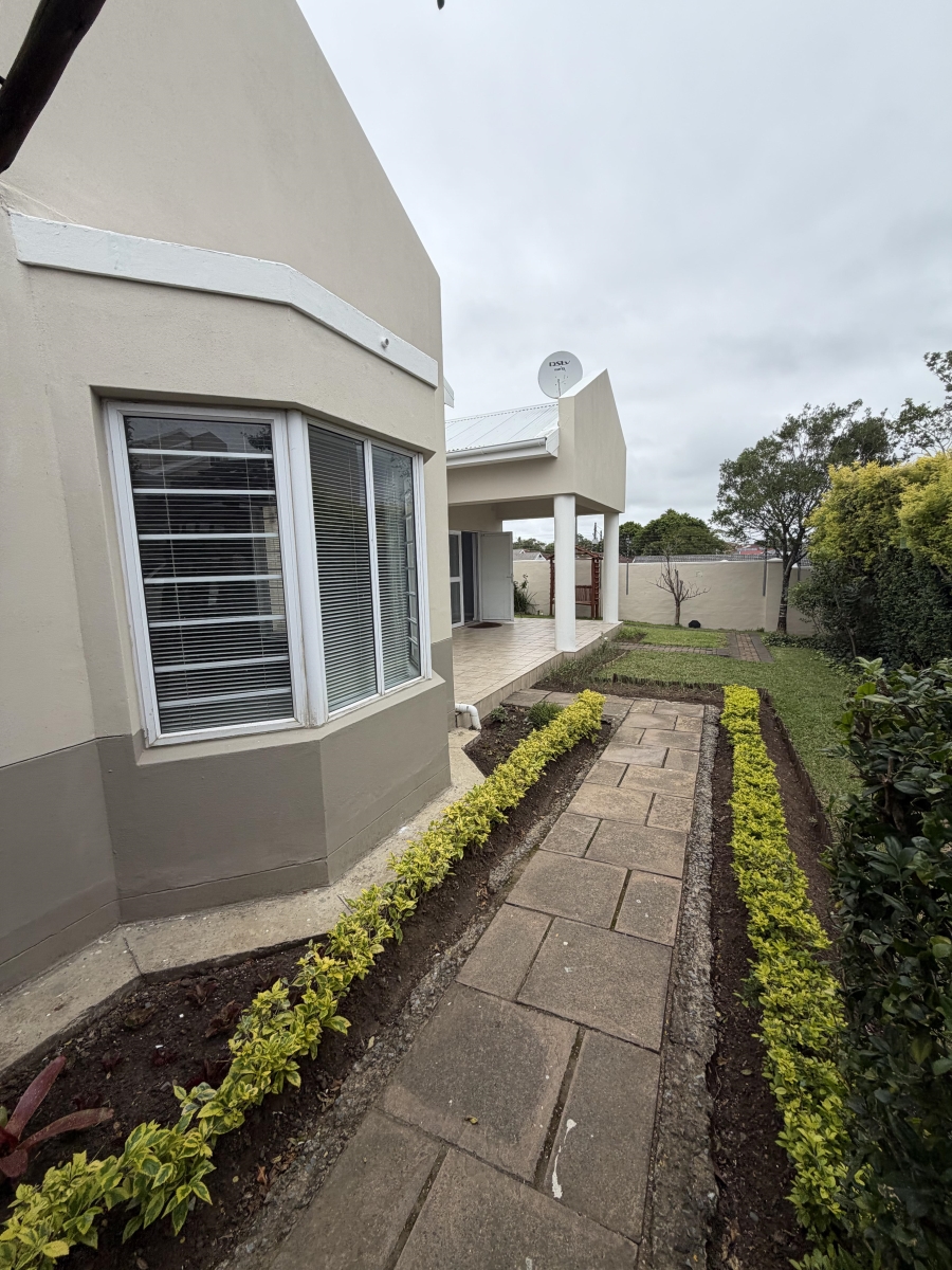 3 Bedroom Property for Sale in Beacon Bay Eastern Cape